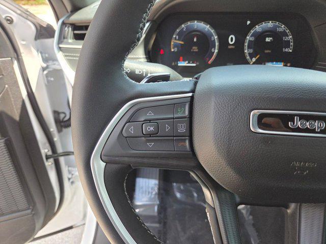 new 2026 Jeep Grand Cherokee car, priced at $37,515