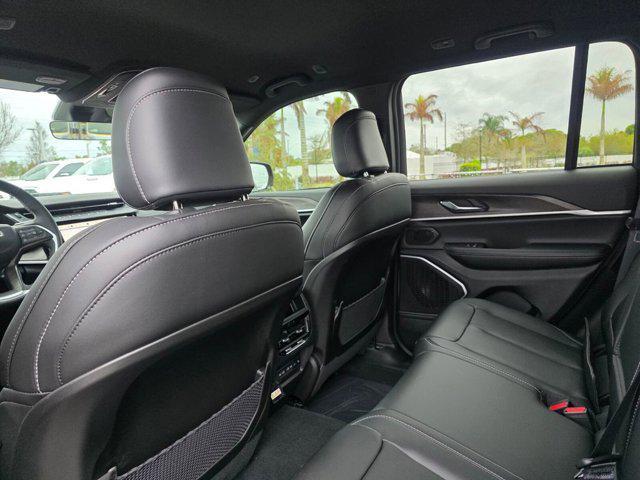 new 2026 Jeep Grand Cherokee car, priced at $37,944