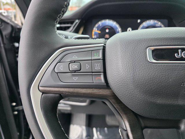 new 2026 Jeep Grand Cherokee car, priced at $37,944
