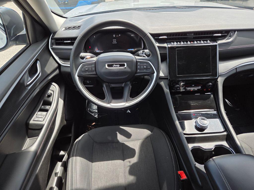 used 2024 Jeep Grand Cherokee car, priced at $26,428