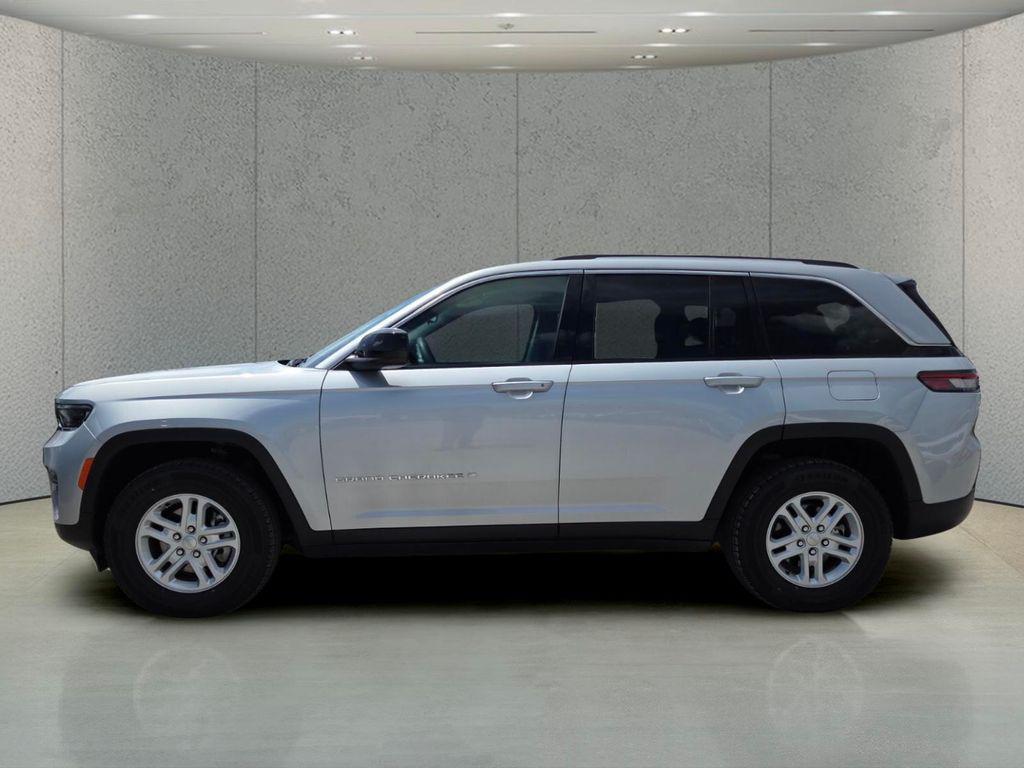 used 2024 Jeep Grand Cherokee car, priced at $26,428