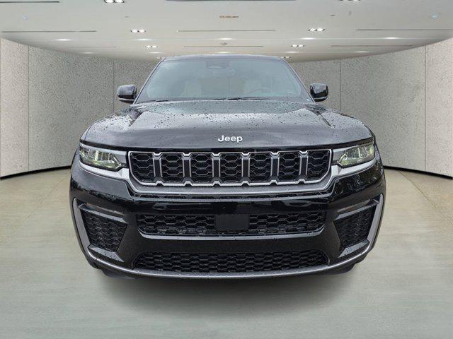 new 2026 Jeep Grand Cherokee car, priced at $37,587