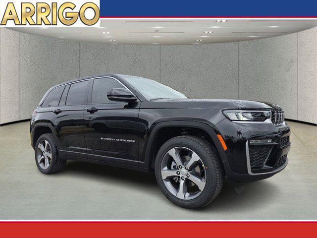 new 2026 Jeep Grand Cherokee car, priced at $37,587