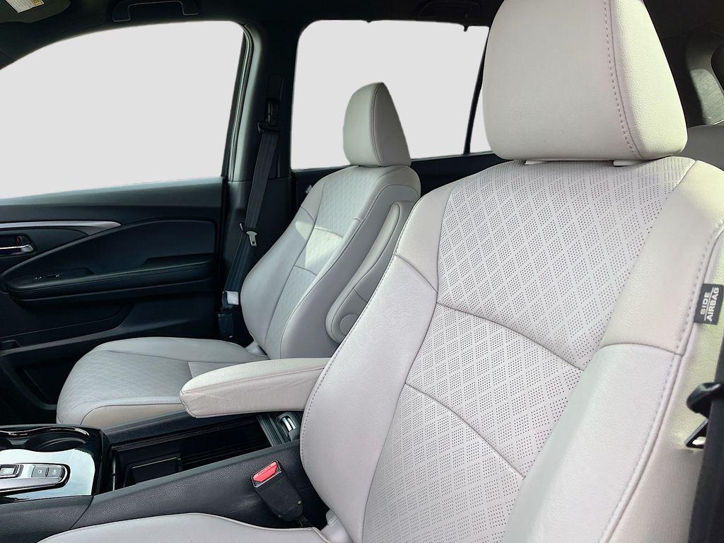 used 2019 Honda Passport car, priced at $18,400