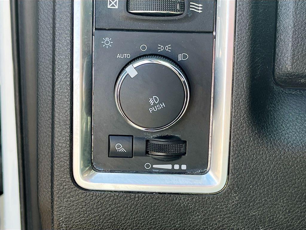 used 2022 Ram 1500 Classic car, priced at $22,200