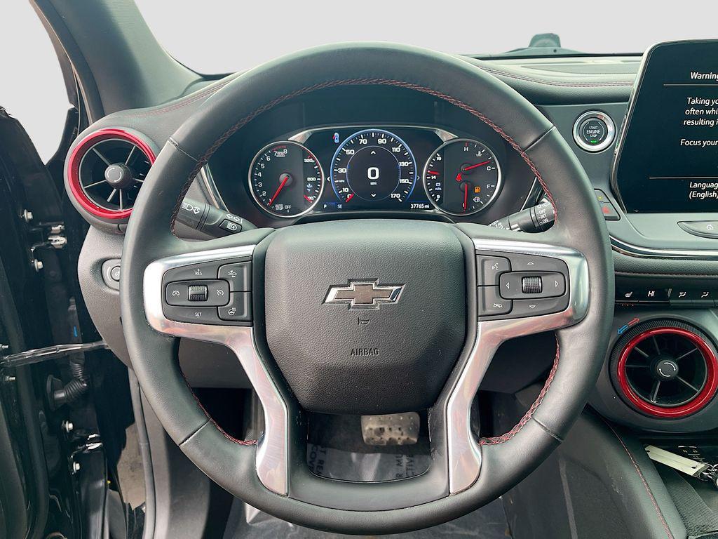 used 2024 Chevrolet Blazer car, priced at $27,400