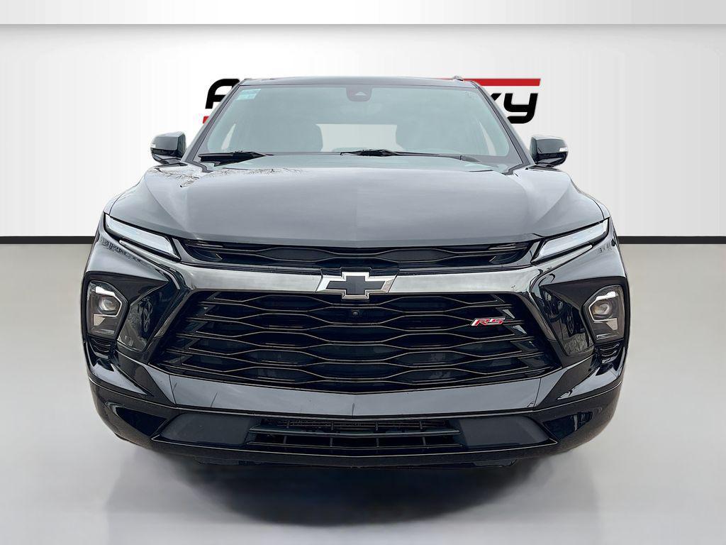 used 2024 Chevrolet Blazer car, priced at $27,400