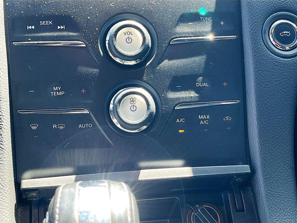 used 2018 Ford Taurus car, priced at $14,000