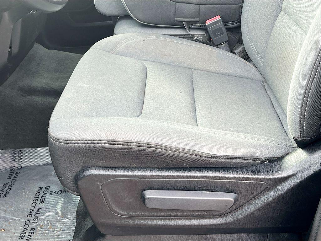 used 2021 Ram 1500 car, priced at $25,000