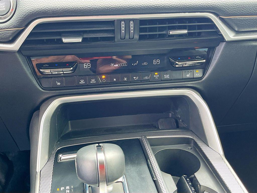 used 2025 Mazda CX-90 car, priced at $30,900