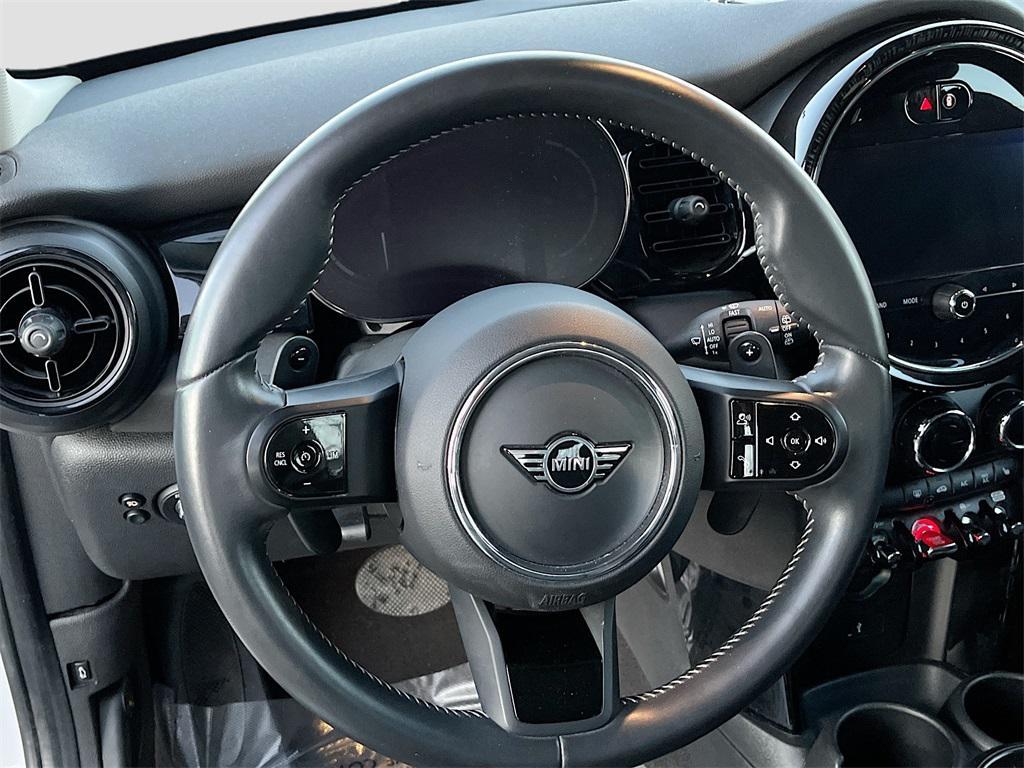 used 2024 MINI Hardtop car, priced at $22,800