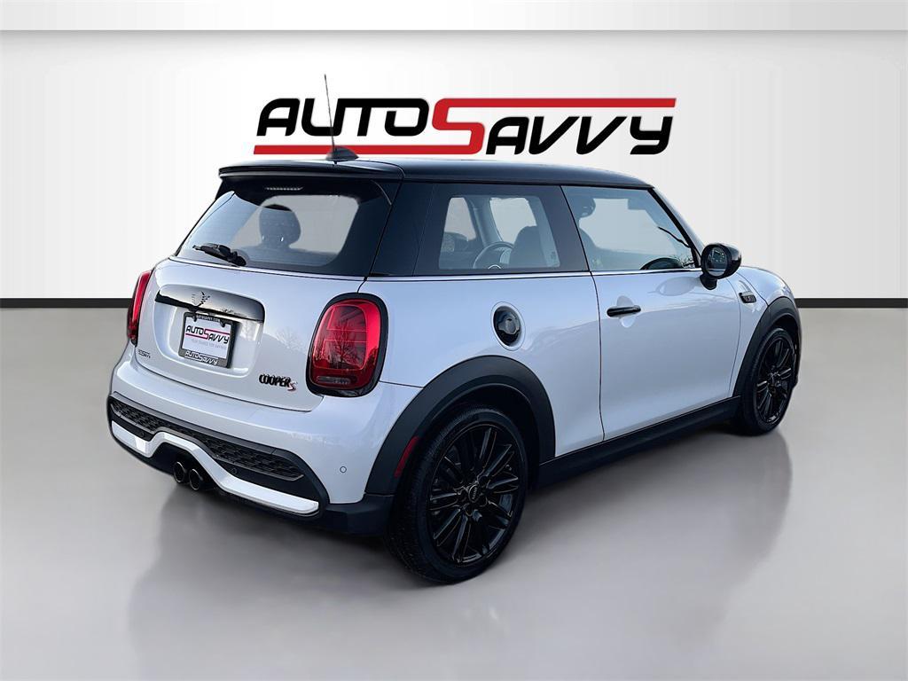 used 2024 MINI Hardtop car, priced at $22,800
