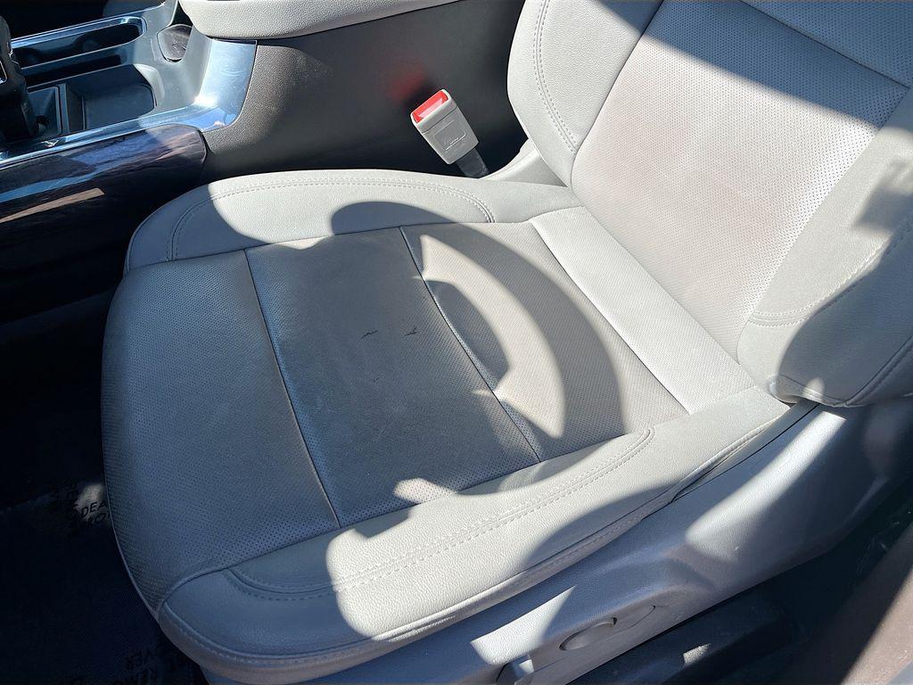 used 2023 Chevrolet Silverado 1500 car, priced at $36,000