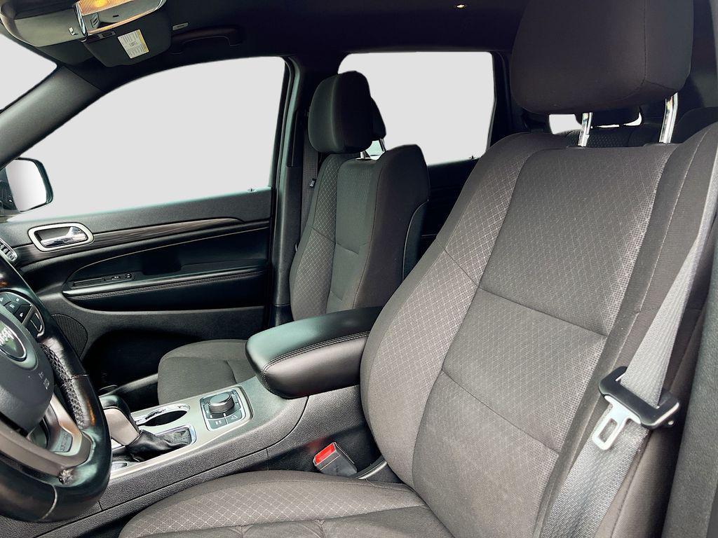 used 2021 Jeep Grand Cherokee car, priced at $18,500