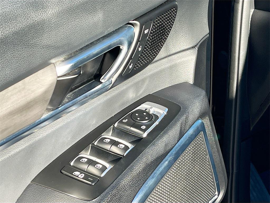 used 2023 Kia Telluride car, priced at $32,400