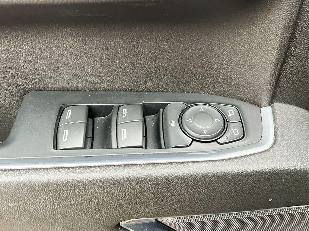 used 2024 Chevrolet Silverado 1500 car, priced at $40,000