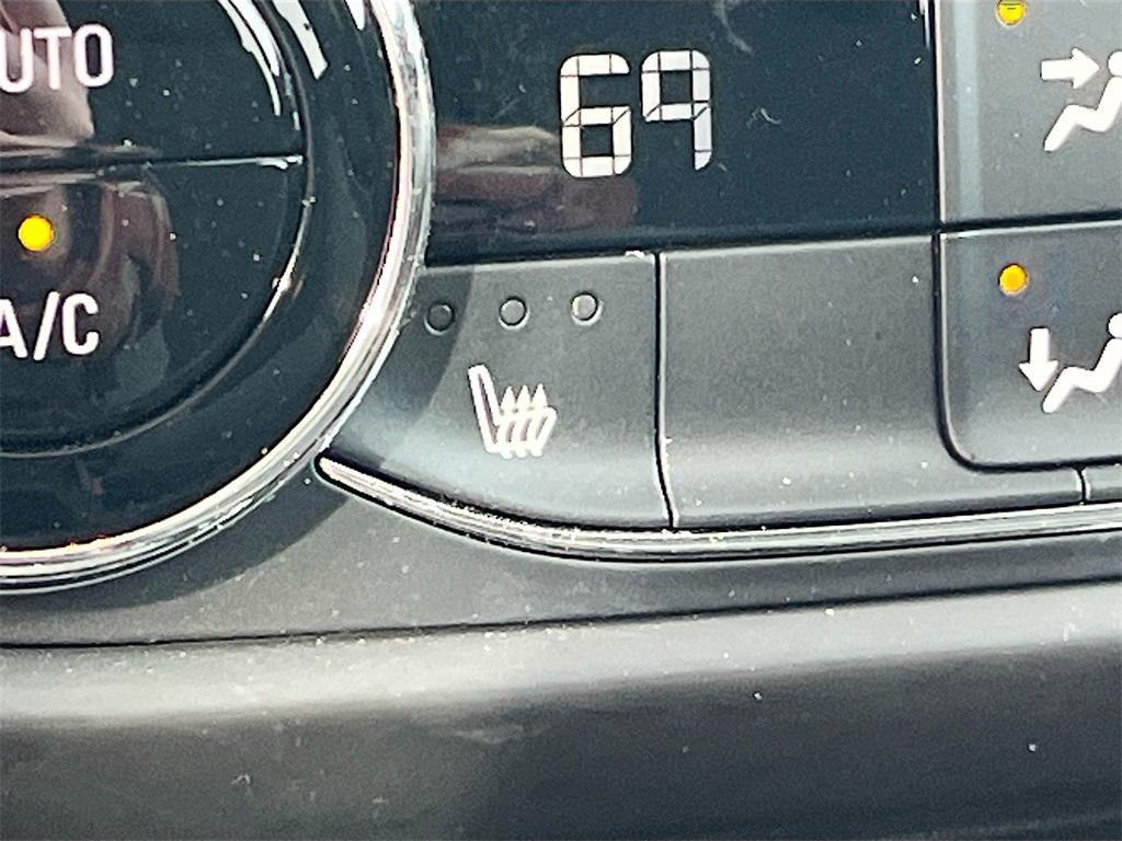 used 2023 Chevrolet TrailBlazer car, priced at $17,900