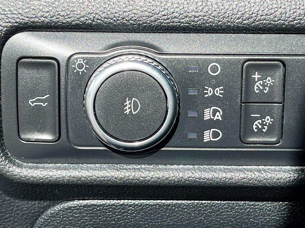 used 2022 Ford Explorer car, priced at $25,400