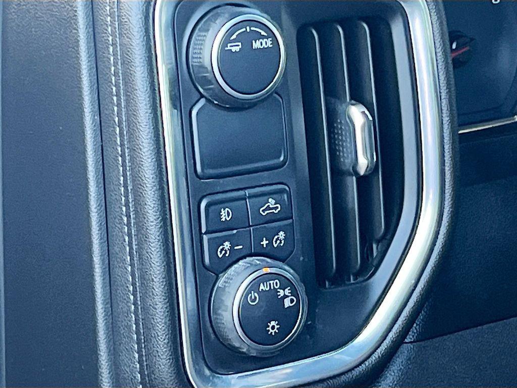 used 2021 Chevrolet Silverado 1500 car, priced at $27,200