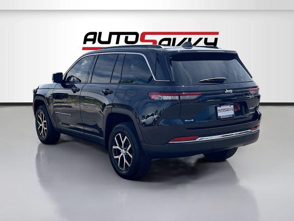 used 2024 Jeep Grand Cherokee car, priced at $32,100