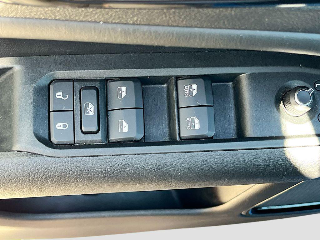 used 2022 Jeep Compass car, priced at $19,300