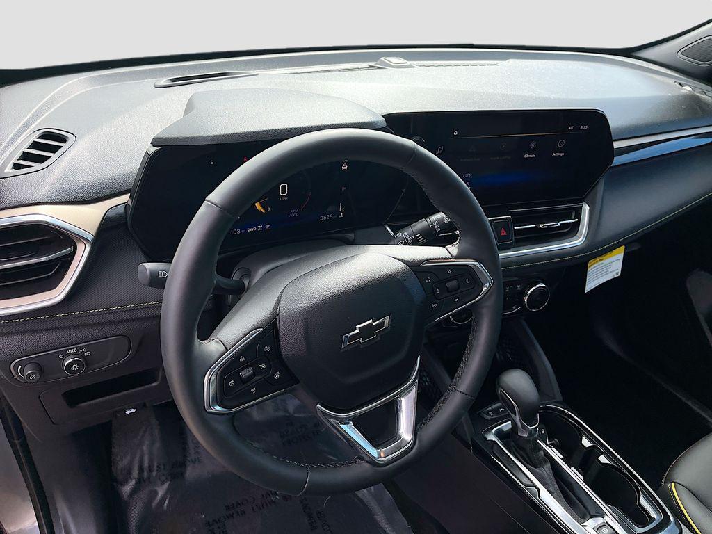 used 2025 Chevrolet TrailBlazer car, priced at $24,700