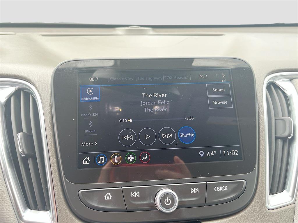 used 2021 Chevrolet Malibu car, priced at $14,000