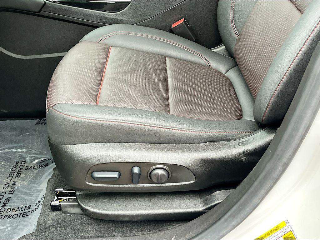 used 2025 Chevrolet Blazer car, priced at $31,800