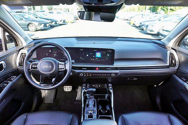 used 2024 Kia Sorento car, priced at $31,680