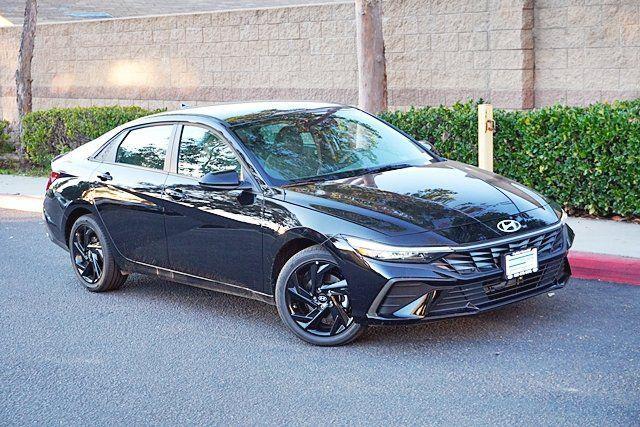 new 2026 Hyundai ELANTRA HEV car, priced at $29,335