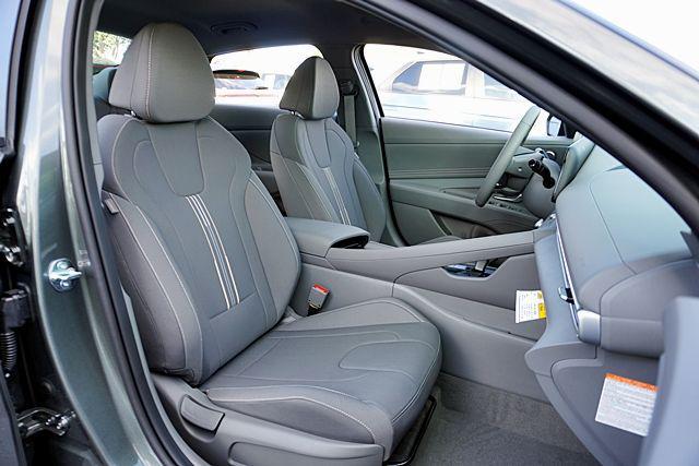 new 2026 Hyundai ELANTRA HEV car, priced at $29,150