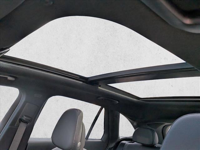 new 2026 Mercedes-Benz GLC 300 car, priced at $59,920