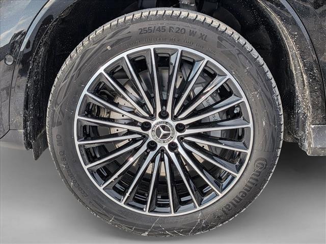 new 2026 Mercedes-Benz GLC 300 car, priced at $60,735