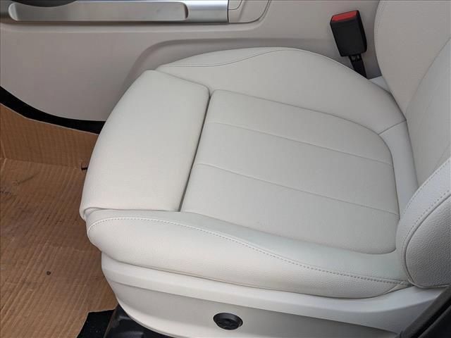 new 2026 Mercedes-Benz GLB 250 car, priced at $52,160