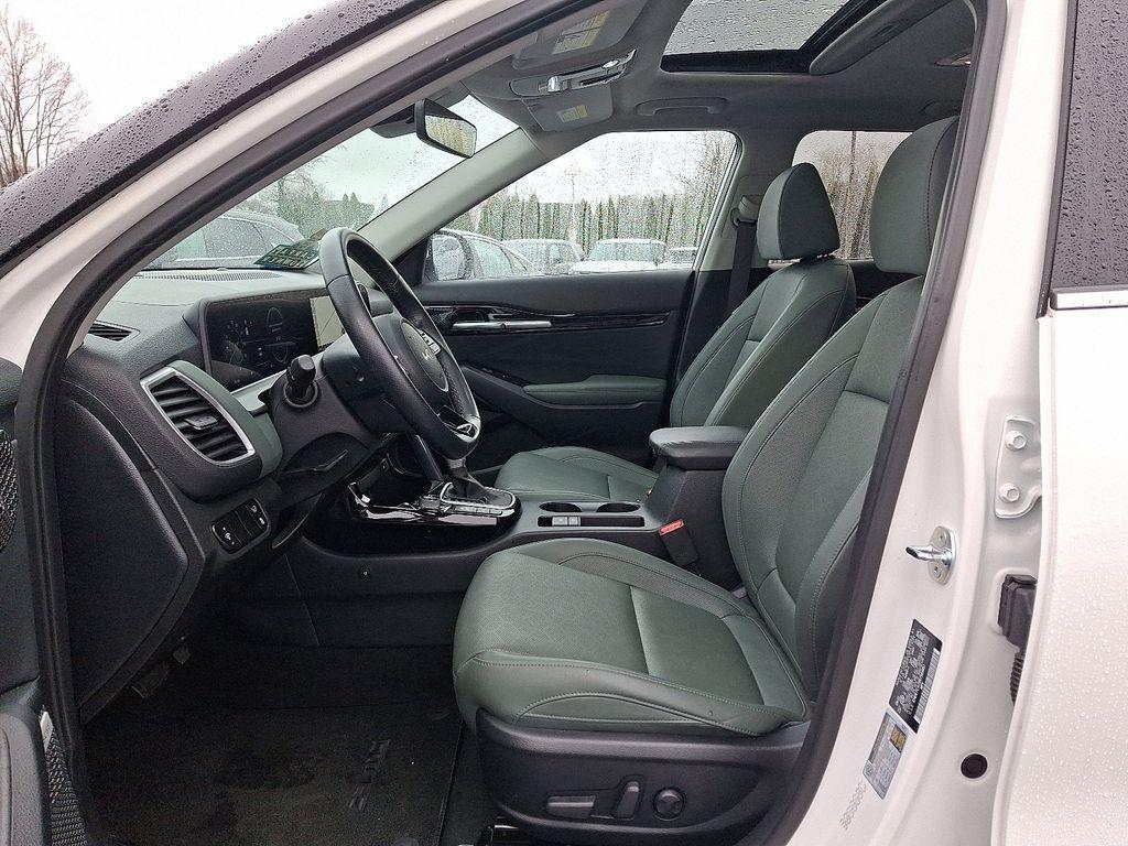 used 2024 Kia Seltos car, priced at $28,395
