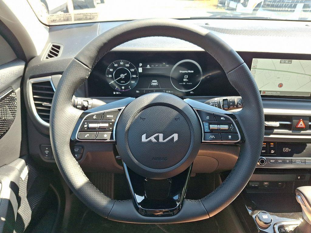 new 2026 Kia Seltos car, priced at $33,775