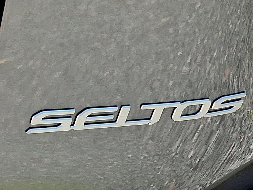 new 2026 Kia Seltos car, priced at $33,775