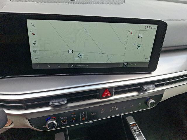 new 2025 Kia Sorento car, priced at $43,025