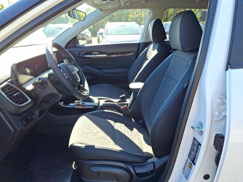 new 2026 Kia Seltos car, priced at $28,990