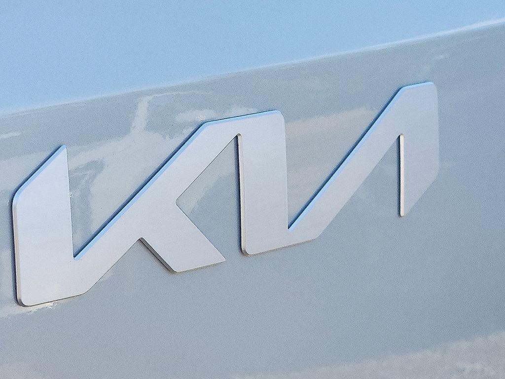 new 2026 Kia Carnival car, priced at $43,450