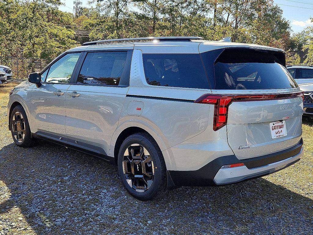 new 2026 Kia Carnival car, priced at $43,450