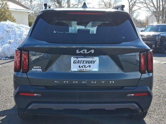 used 2022 Kia Sorento car, priced at $28,995