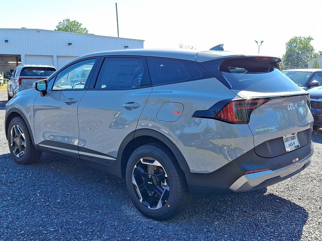 new 2026 Kia Sportage Hybrid car, priced at $34,660