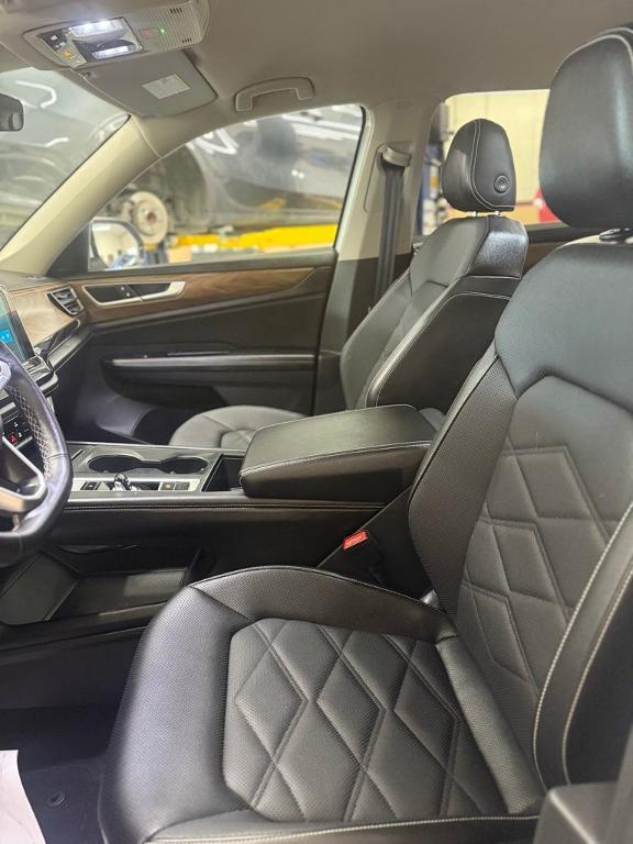 used 2024 Volkswagen Atlas car, priced at $29,995