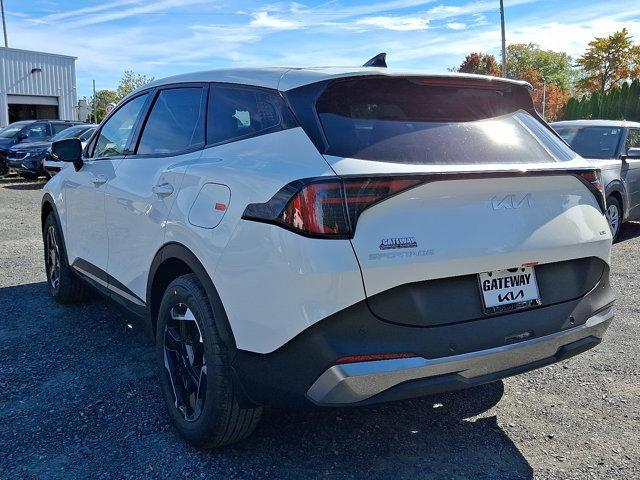 new 2026 Kia Sportage Hybrid car, priced at $35,015