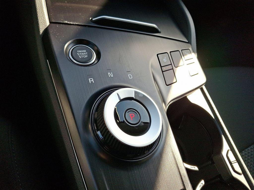 new 2026 Kia Sportage Hybrid car, priced at $35,015