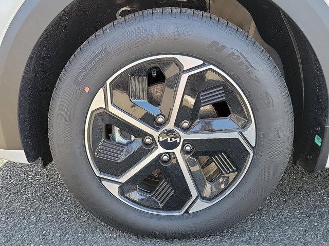 new 2024 Kia Niro car, priced at $31,490
