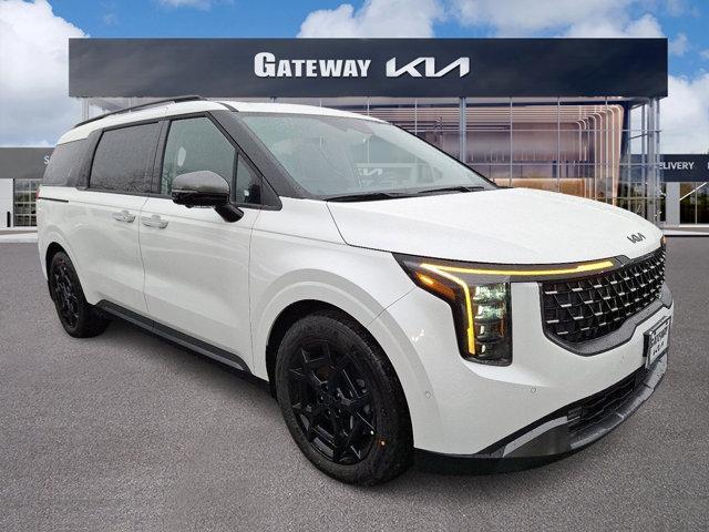 new 2025 Kia Carnival car, priced at $52,600