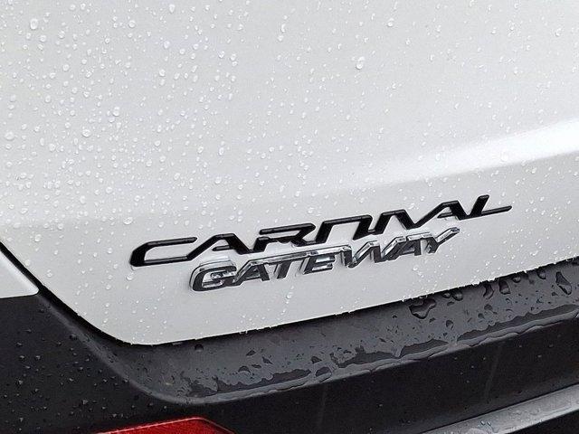 new 2025 Kia Carnival car, priced at $52,600