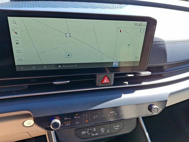 new 2026 Kia Carnival Hybrid car, priced at $45,385